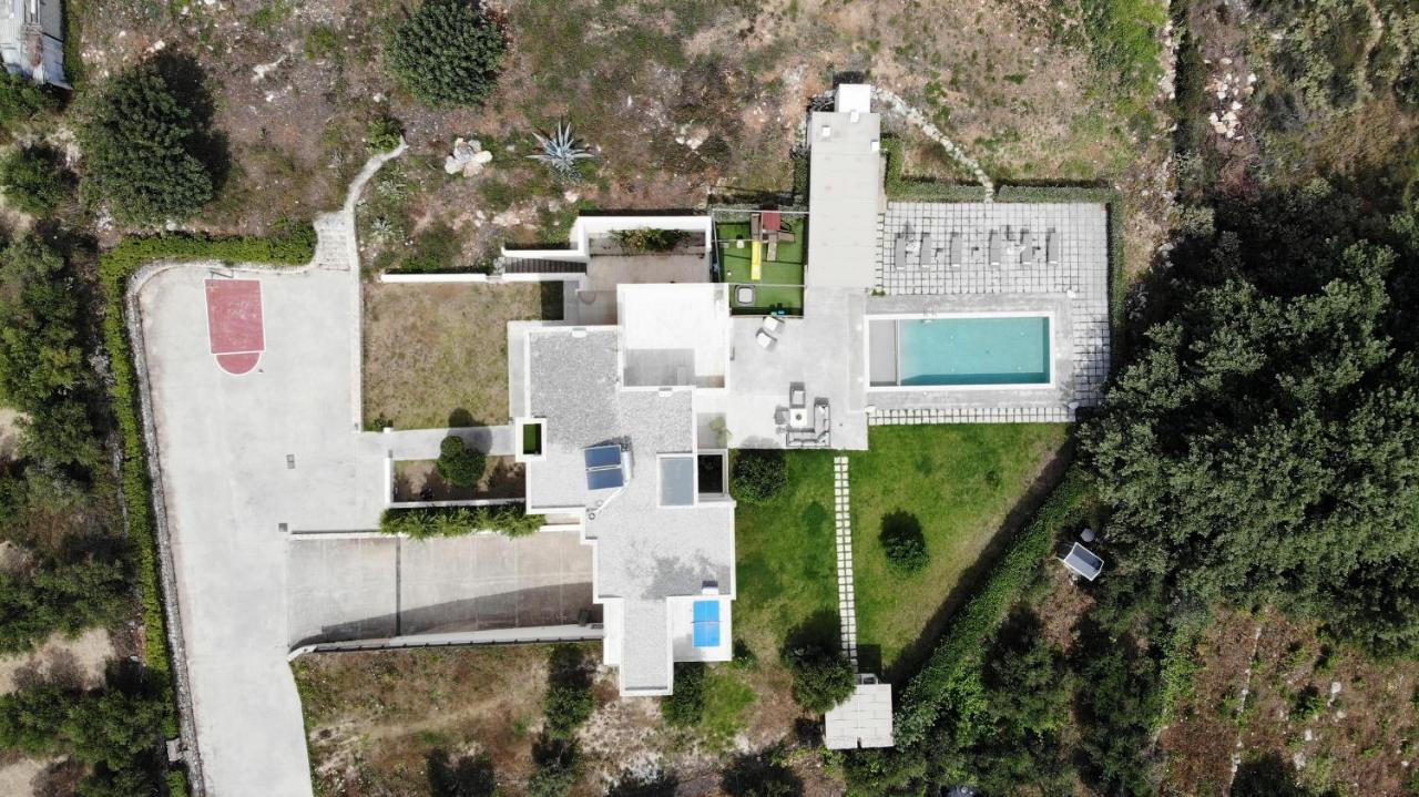 Lux Villa Mia With Heated Pool, 2Km To Beach & Childrens Area! Mikro Metochi Eksteriør billede