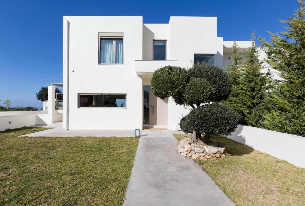 Lux Villa Mia With Heated Pool, 2Km To Beach & Childrens Area! Mikro Metochi Eksteriør billede