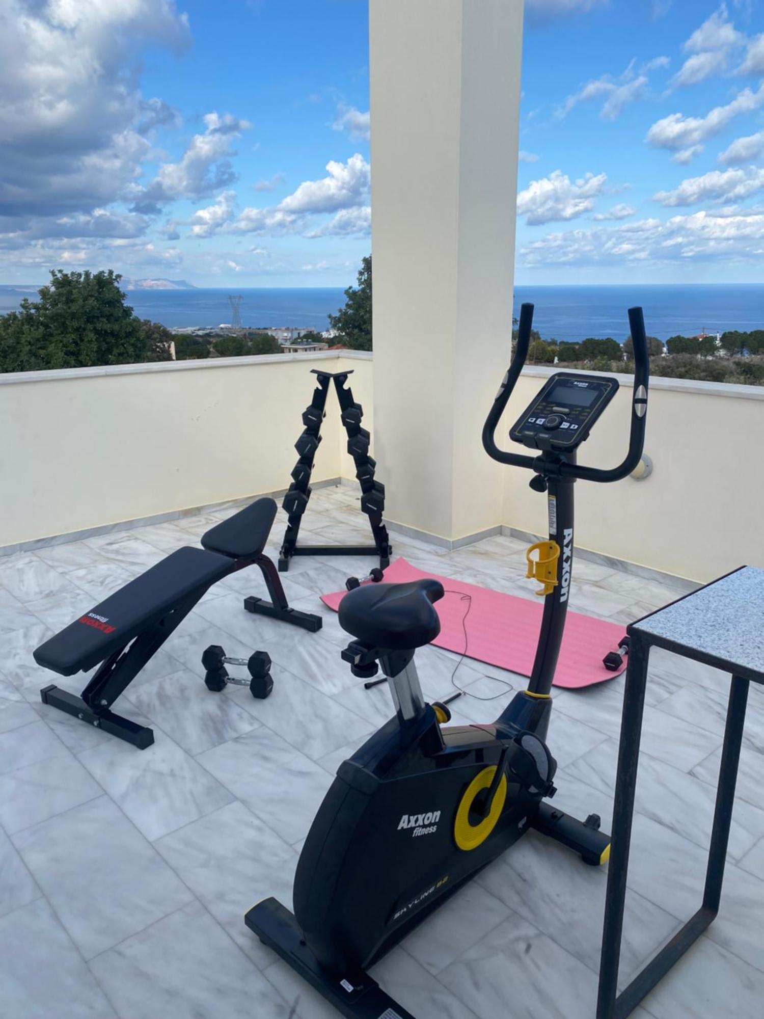 Lux Villa Mia With Heated Pool, 2Km To Beach & Childrens Area! Mikro Metochi Eksteriør billede